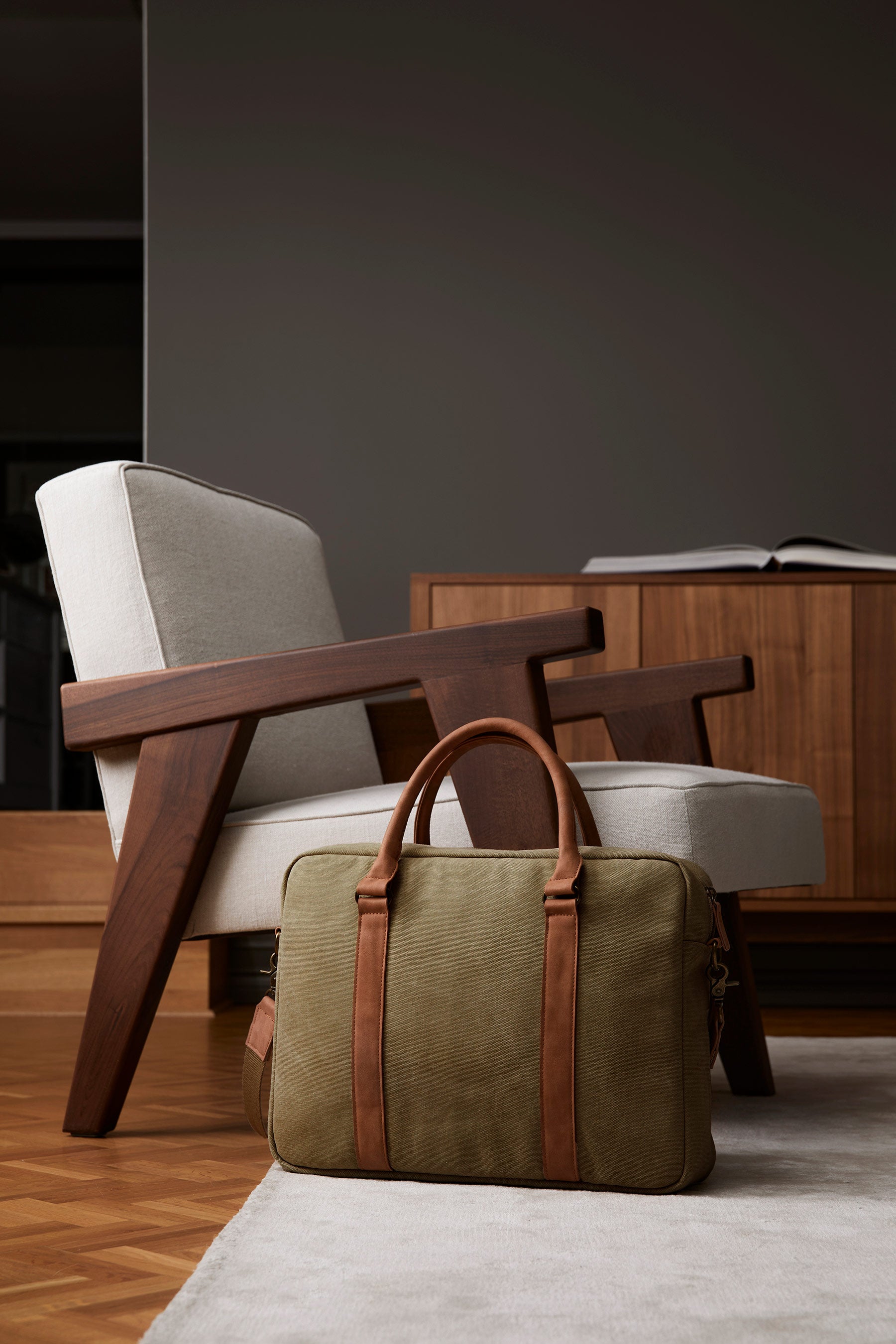 Sülearvutikott Bosler 16