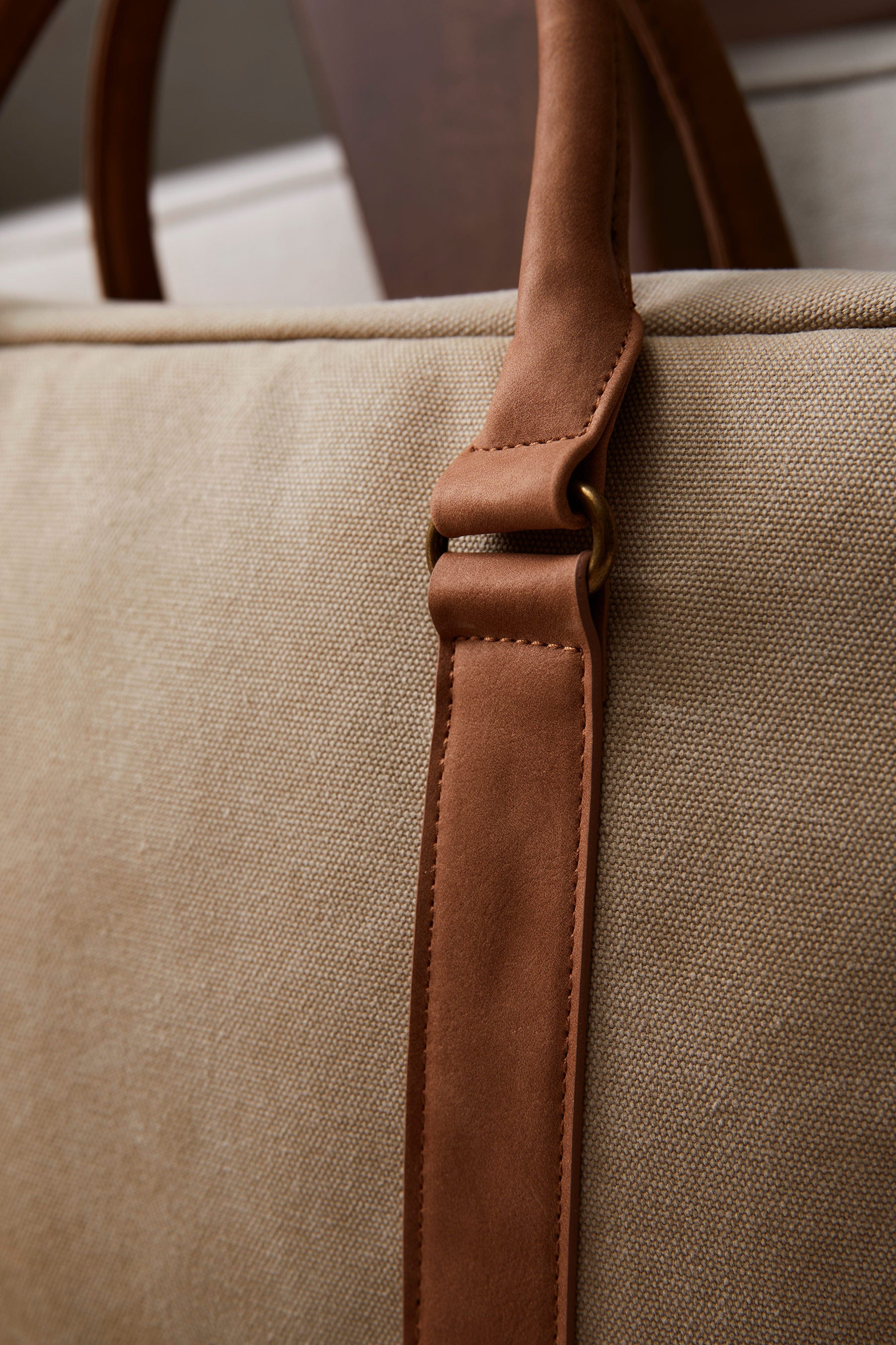 Sülearvutikott Bosler 16