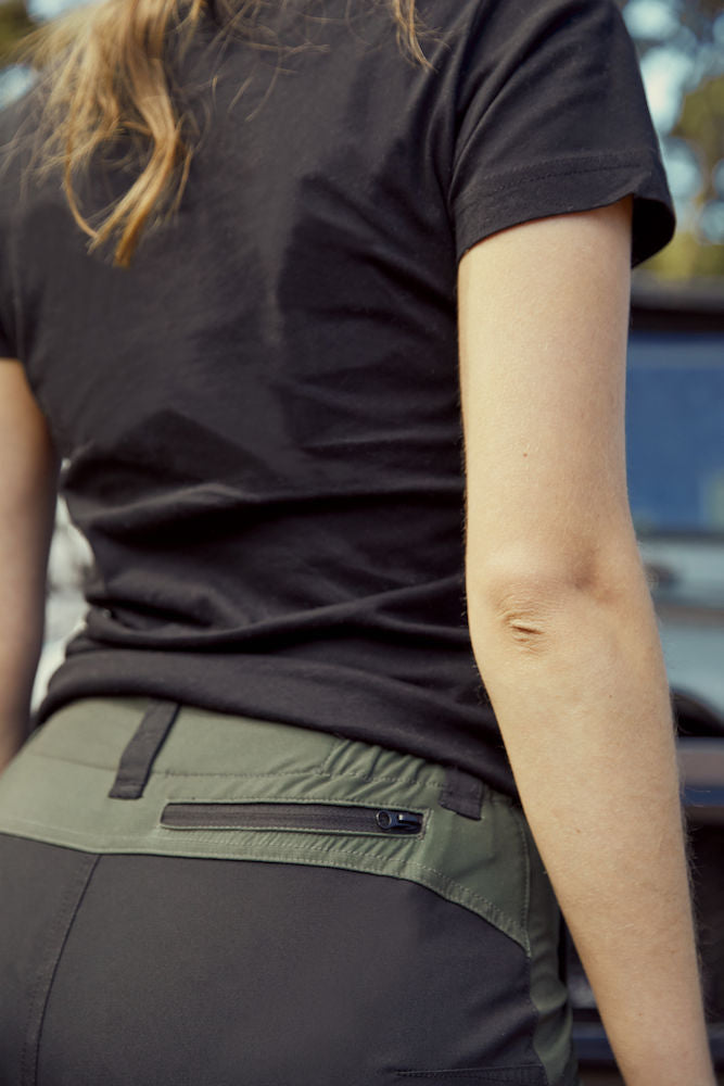 Naiste matkapüksid Kenai