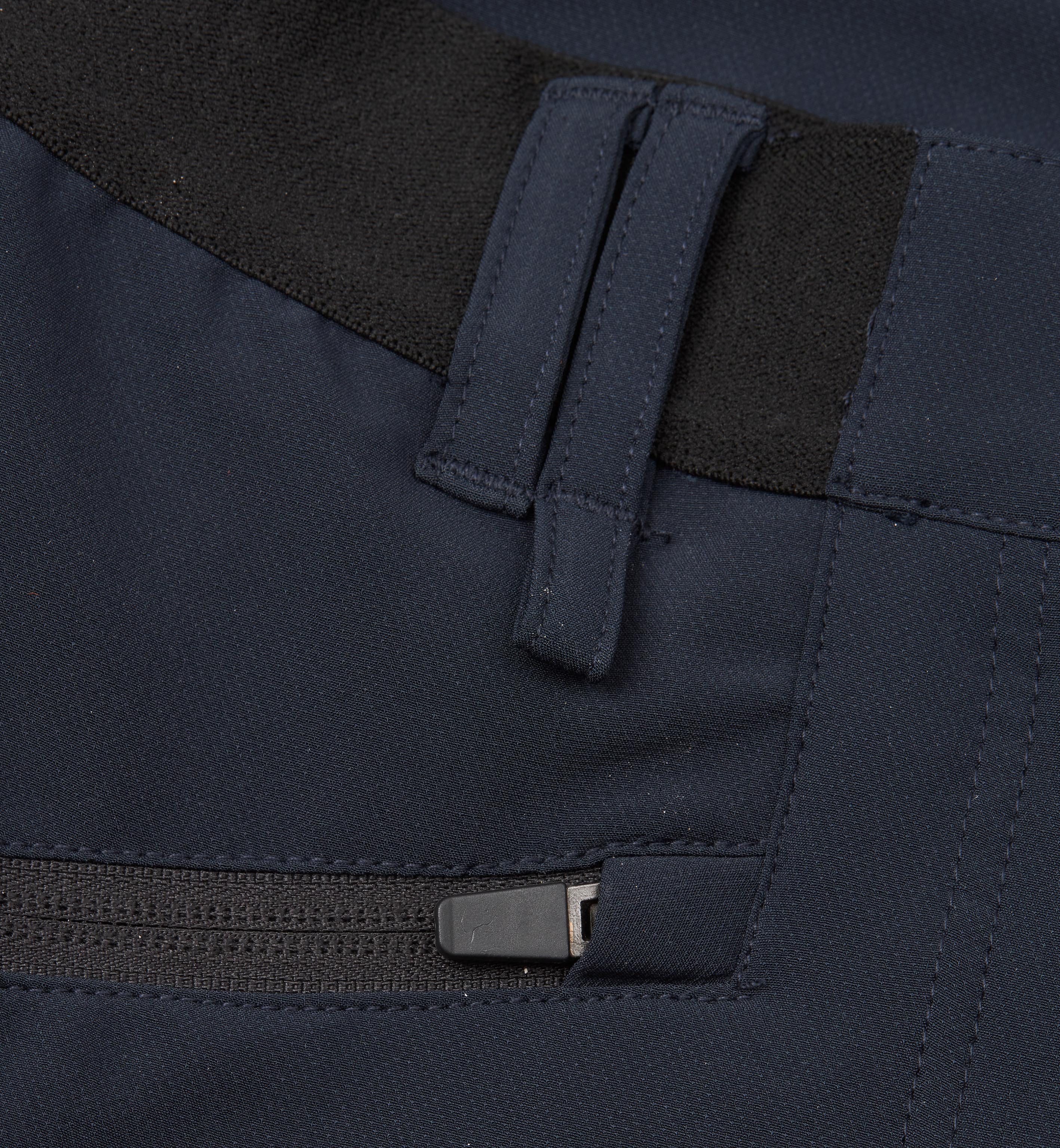 Meeste lühikesed püksid Core