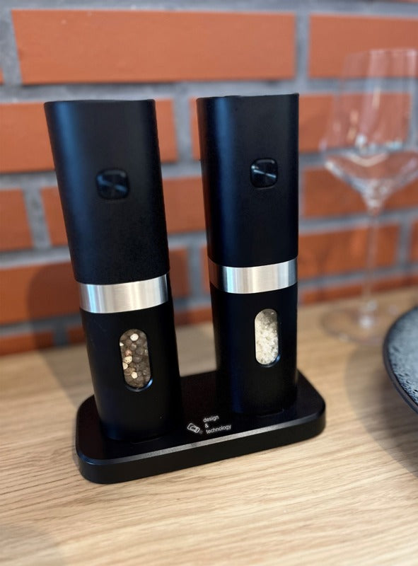 SCX.design K02 elektriline soola- ja pipraveski komplekt