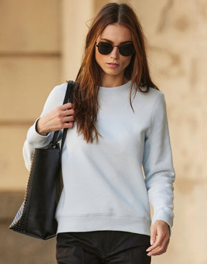 Naiste pusa ümara kaelusega Queen