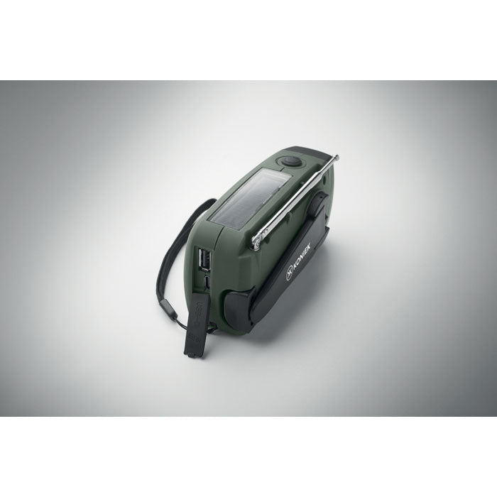 Kaasaskantav AM/FM raadio taskulambiga