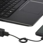 ADAPT alumiiniumist USB 3.0 hub