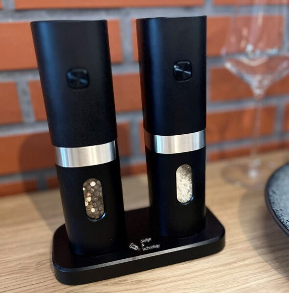 SCX.design K02 elektriline soola- ja pipraveski komplekt