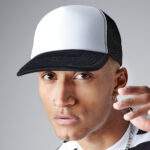 Võrkkangast paneelidega nokamüts Snapback B645